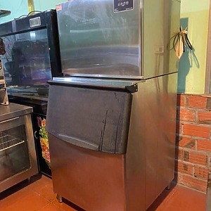 sửa máy làm đá Gò Vấp