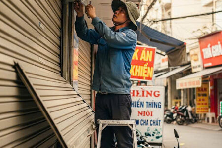 sửa cửa cuốn thủ dầu một