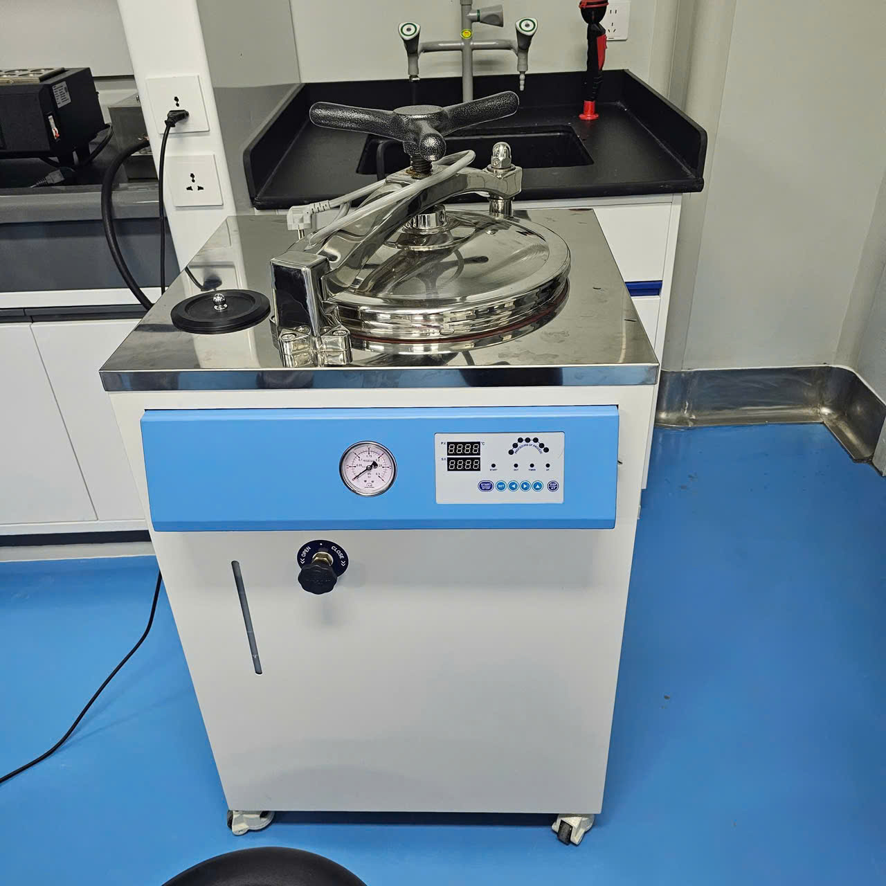 sửa nồi hấp tiệt trùng