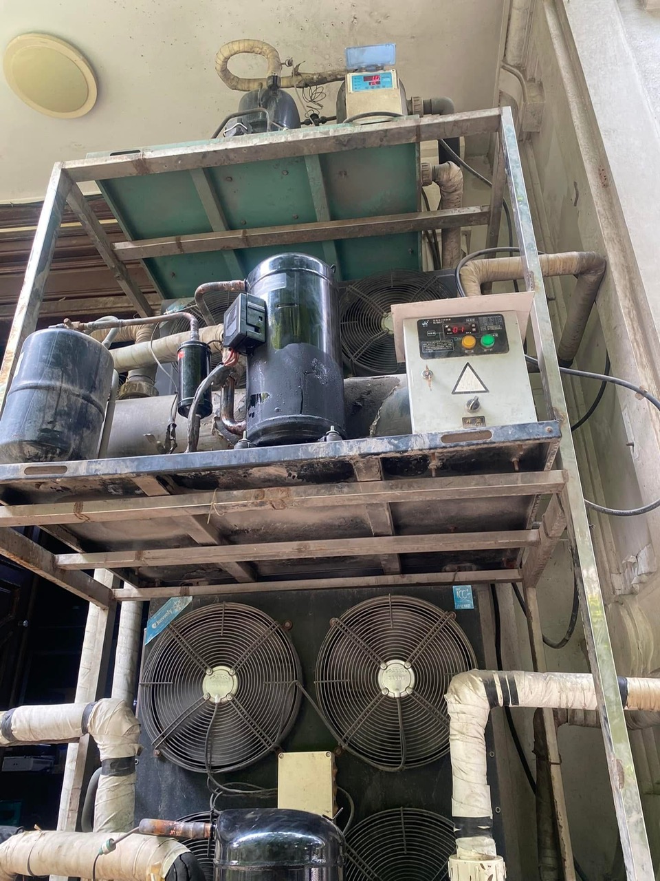 sửa máy lạnh công nghiệp Bình Dương