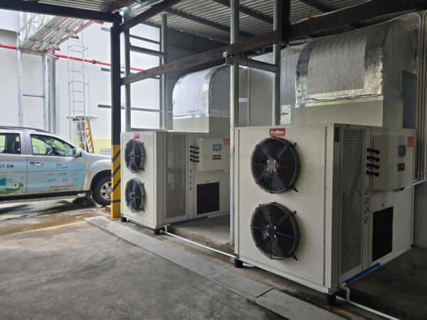 sửa máy hút ẩm